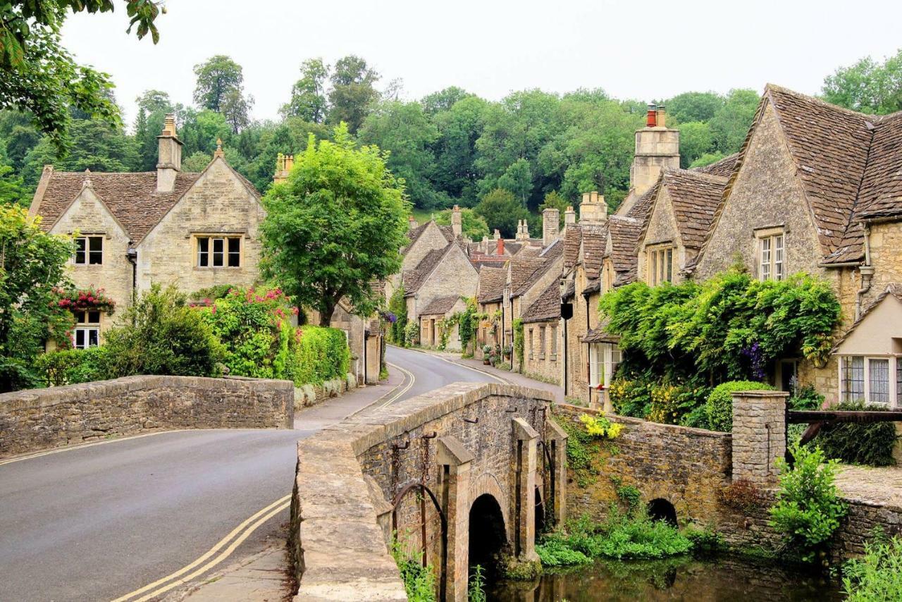Mallard Lodge Cirencester Esterno foto